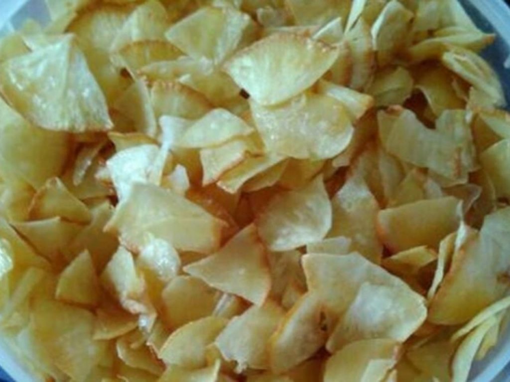 Cara Membuat Ceriping Singkong Yang Teksturnya Renyah