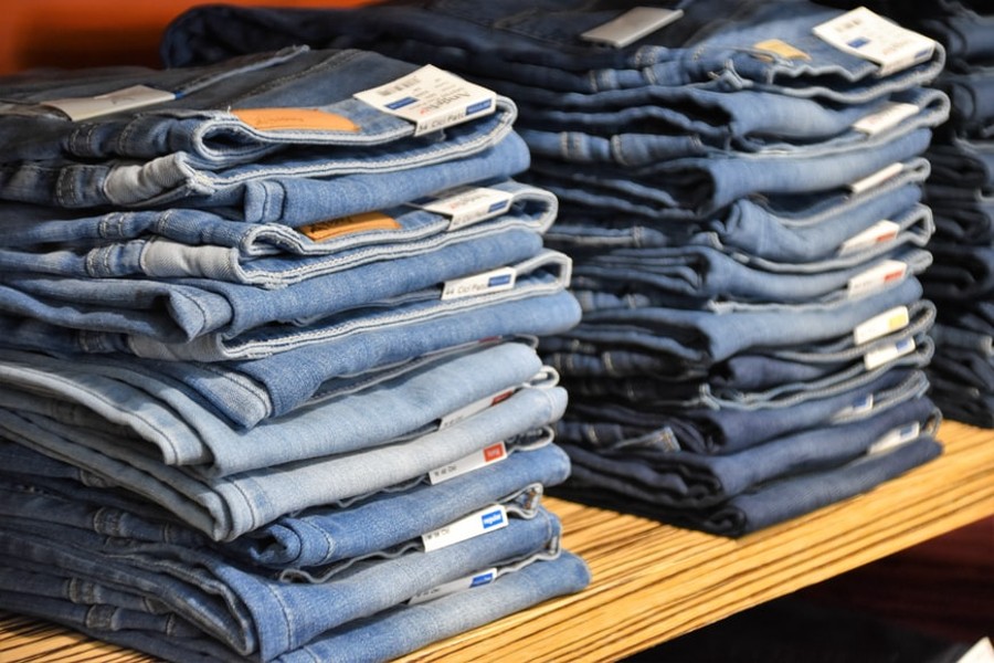 Pusat grosir celana Jeans