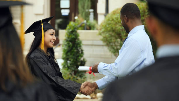 Tips Menyusun Pidato Wisuda